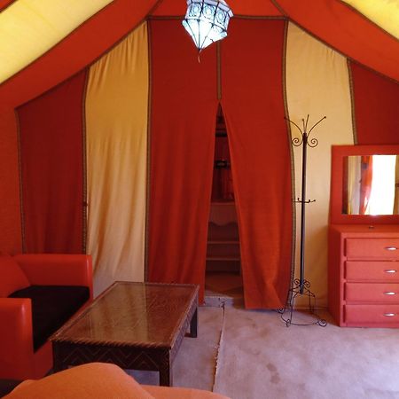 Akabar Luxury Desert Camp Merzouga Esterno foto