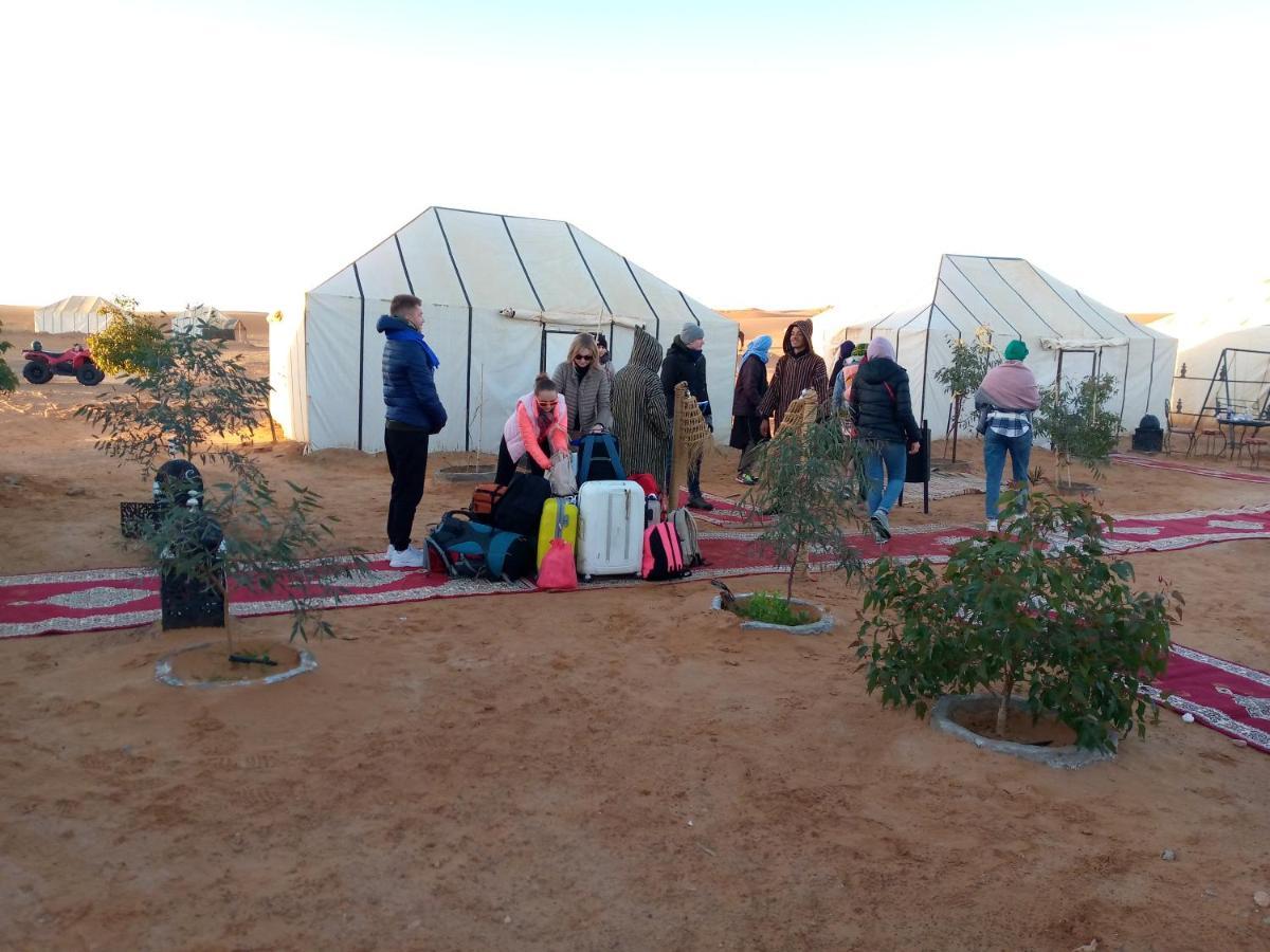 Akabar Luxury Desert Camp Merzouga Esterno foto