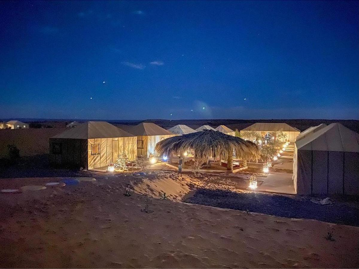 Akabar Luxury Desert Camp Merzouga Esterno foto