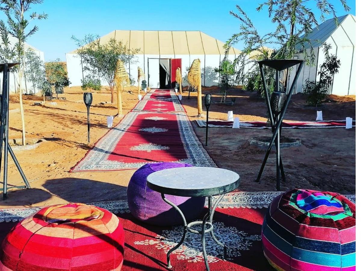 Akabar Luxury Desert Camp Merzouga Esterno foto