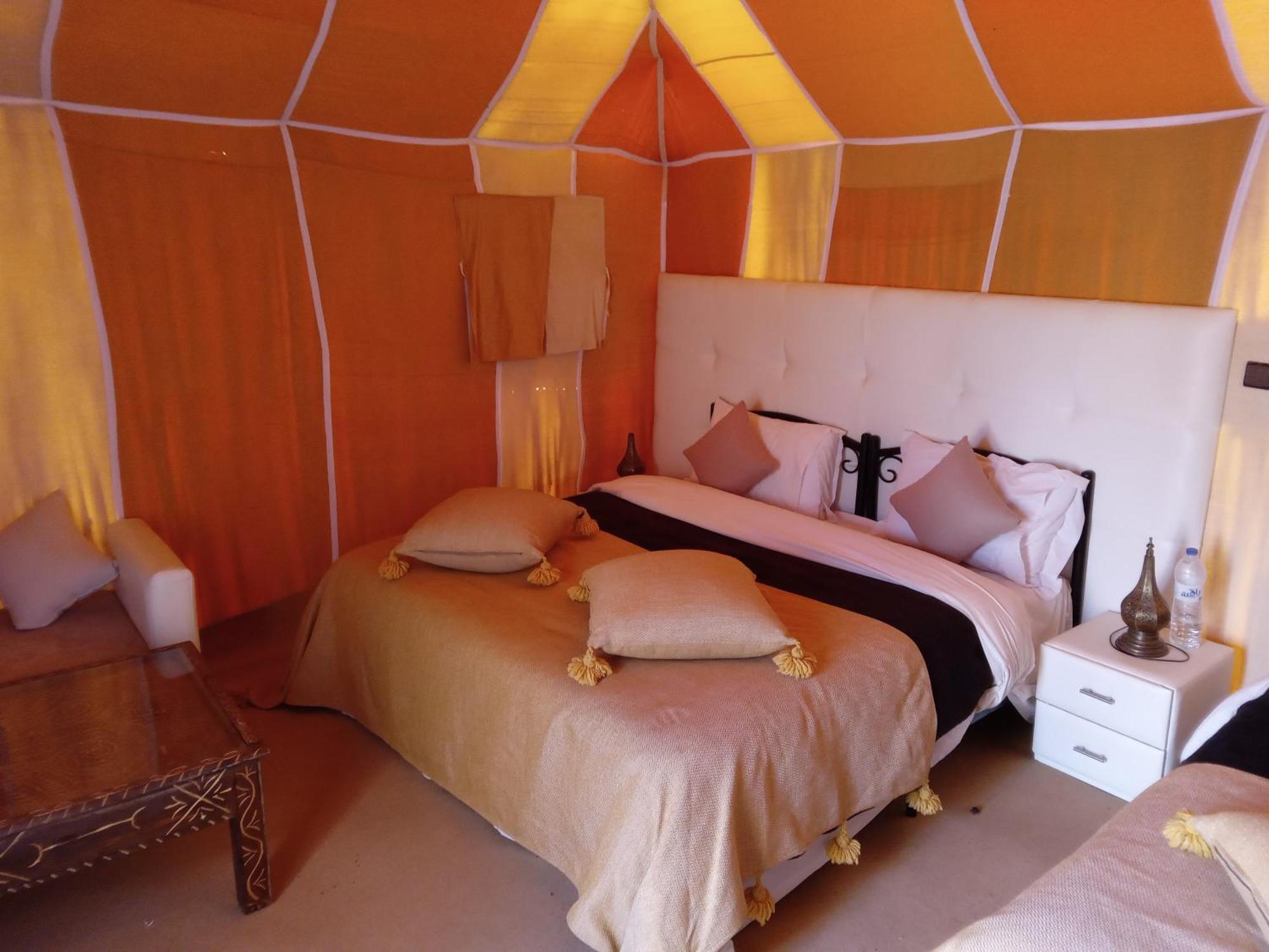 Hotel Luxury Camp & Activities Merzouga Esterno foto