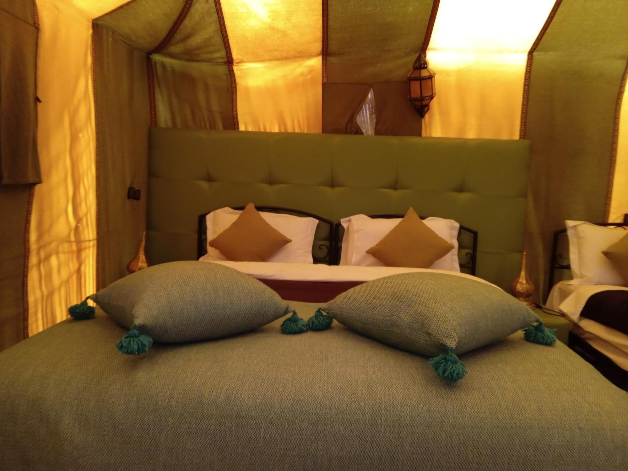 Akabar Luxury Desert Camp Merzouga Esterno foto